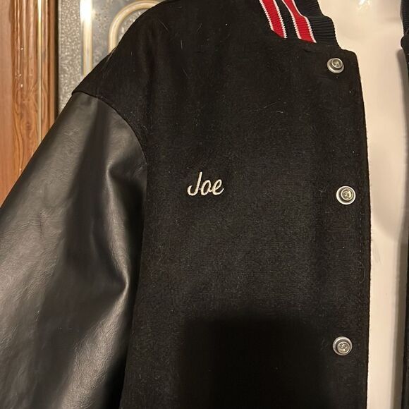 Rennoc Classic Coat - Picture 2 of 8